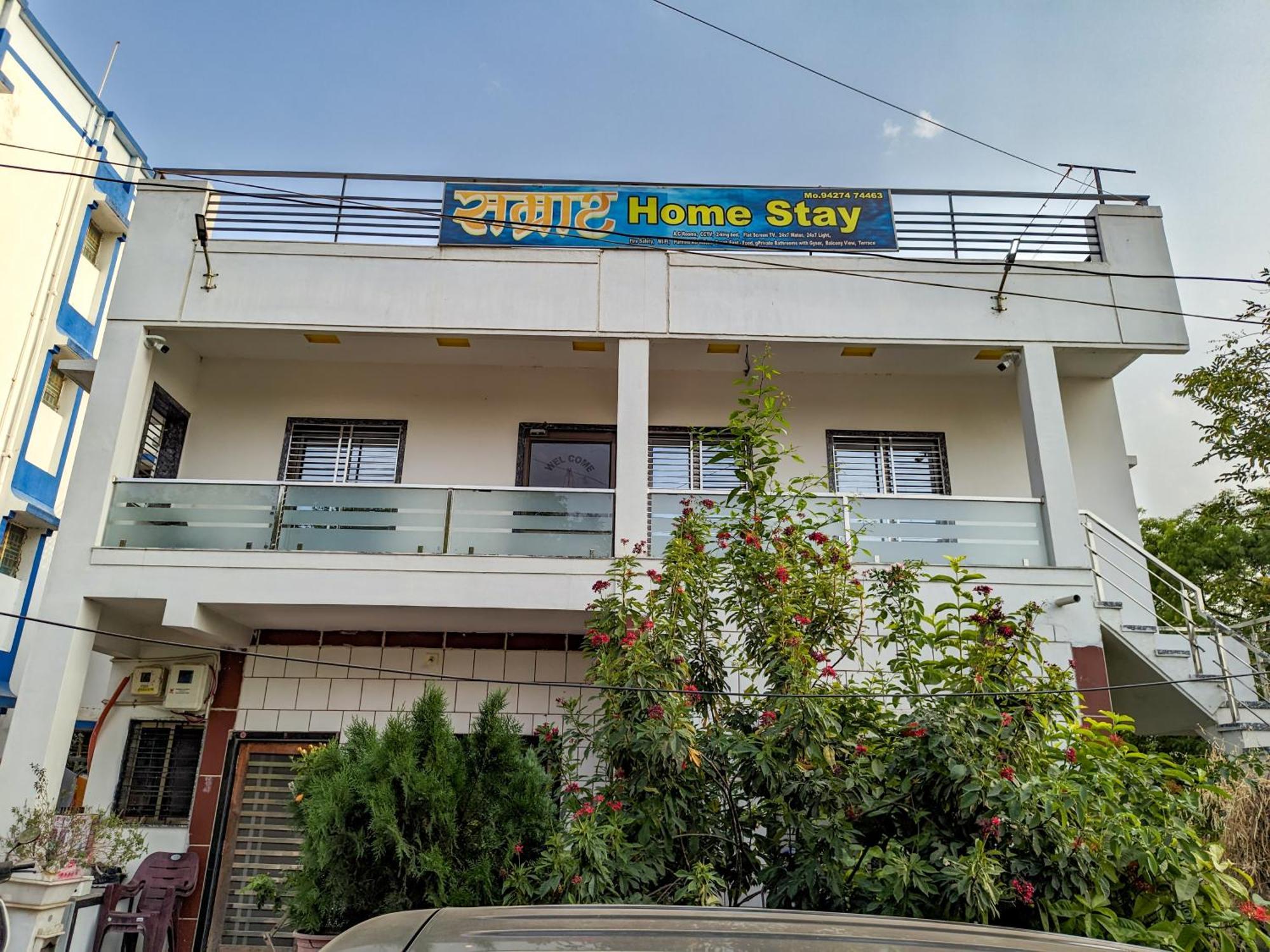 Samrat Homestay Garudeshwar Eksteriør bilde
